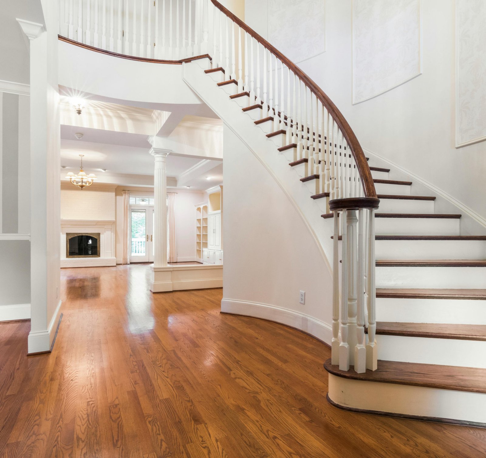 move-in-out-cleaning-featured